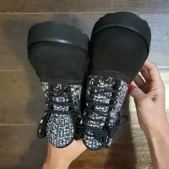 NEW Larroude Vail Boots Womens 8.5 Suede Black White Checkered Hipster City